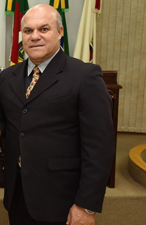 Domingo Borges de Oliveira é eleito presidente do Legislativo de Getúlio Vargas